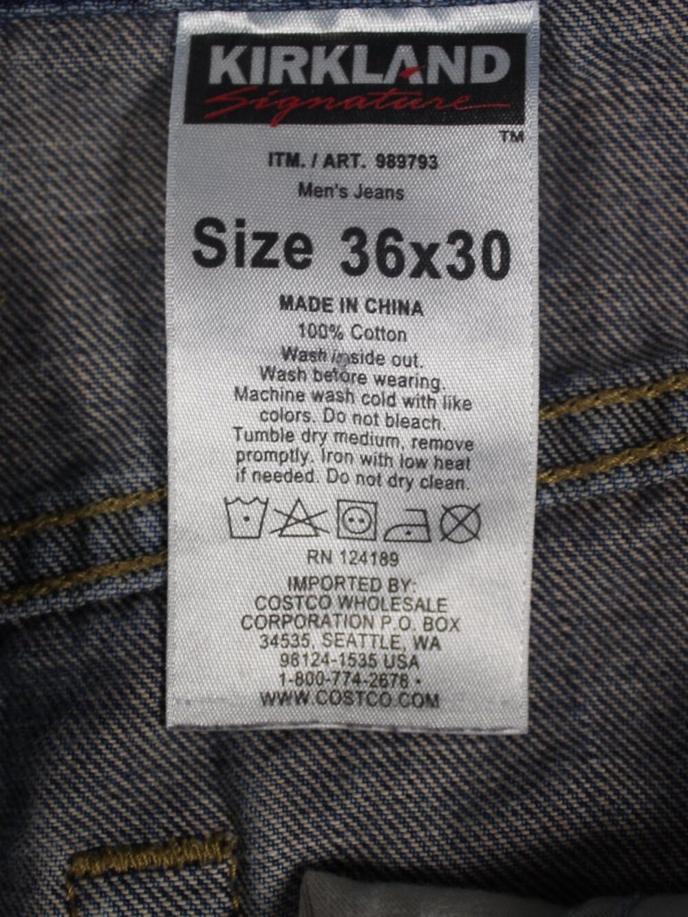 Kirkland Signature Mens 36x30 Jeans Blue Denim Relaxed Fit Straight Leg - Picture 3 of 9